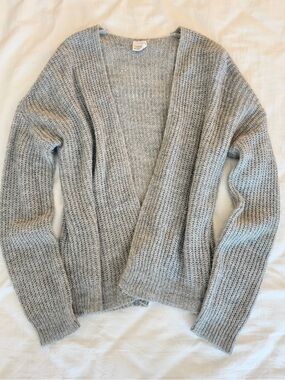 Tilly's Gray Open-Front Cardigan